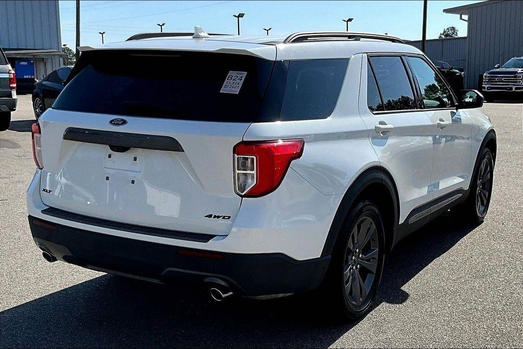 Ford Explorer XLT AWD 2021