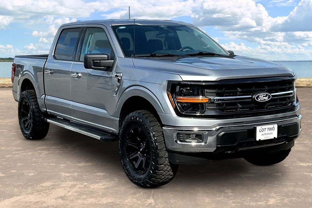 2025 Ford F-150 XLT SuperCrew 4WD