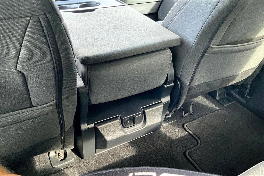 Ford F-150 XLT SuperCrew 4WD 2025