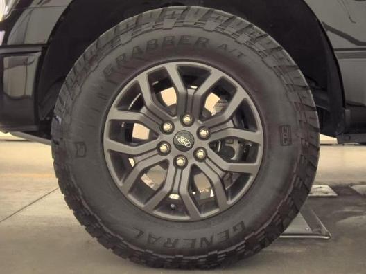 Ford F-150 Lariat SuperCrew 5.5-ft. Bed 4WD 2023