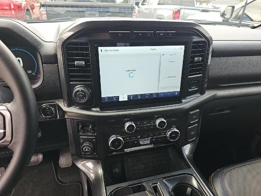 Ford F-150 Lariat SuperCrew 5.5-ft. Bed 4WD 2023