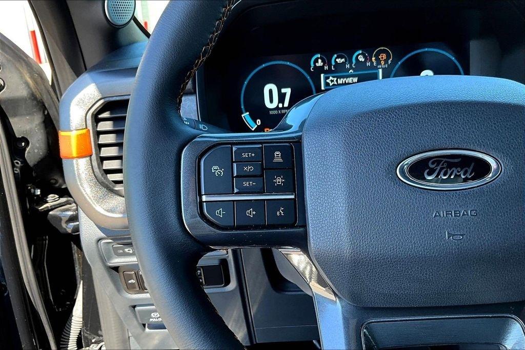 Ford F-150 Lariat SuperCrew 5.5-ft. Bed 4WD 2023