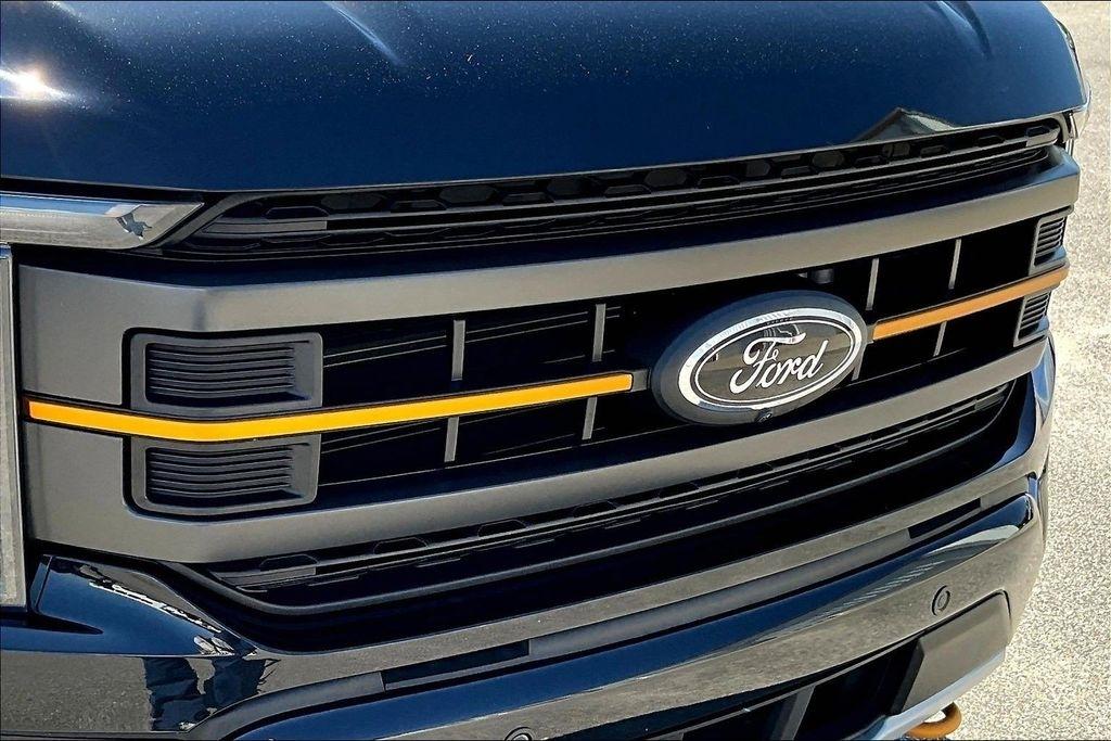 Ford F-150 Lariat SuperCrew 5.5-ft. Bed 4WD 2023