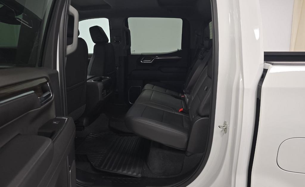 Chevrolet Silverado 1500 RST Crew Cab 4WD 2024