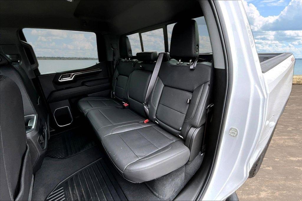 Chevrolet Silverado 1500 RST Crew Cab 4WD 2024