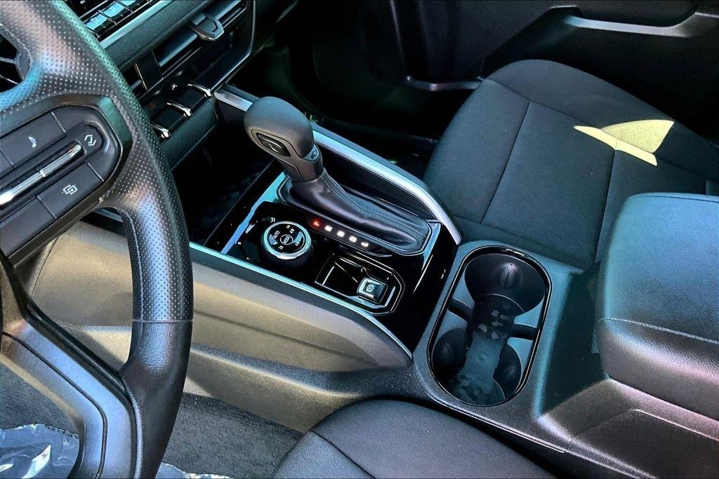 Chevrolet Colorado Trail Boss Crew Cab 4WD 2023