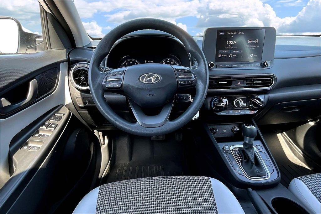 Hyundai Kona SE AWD 2023