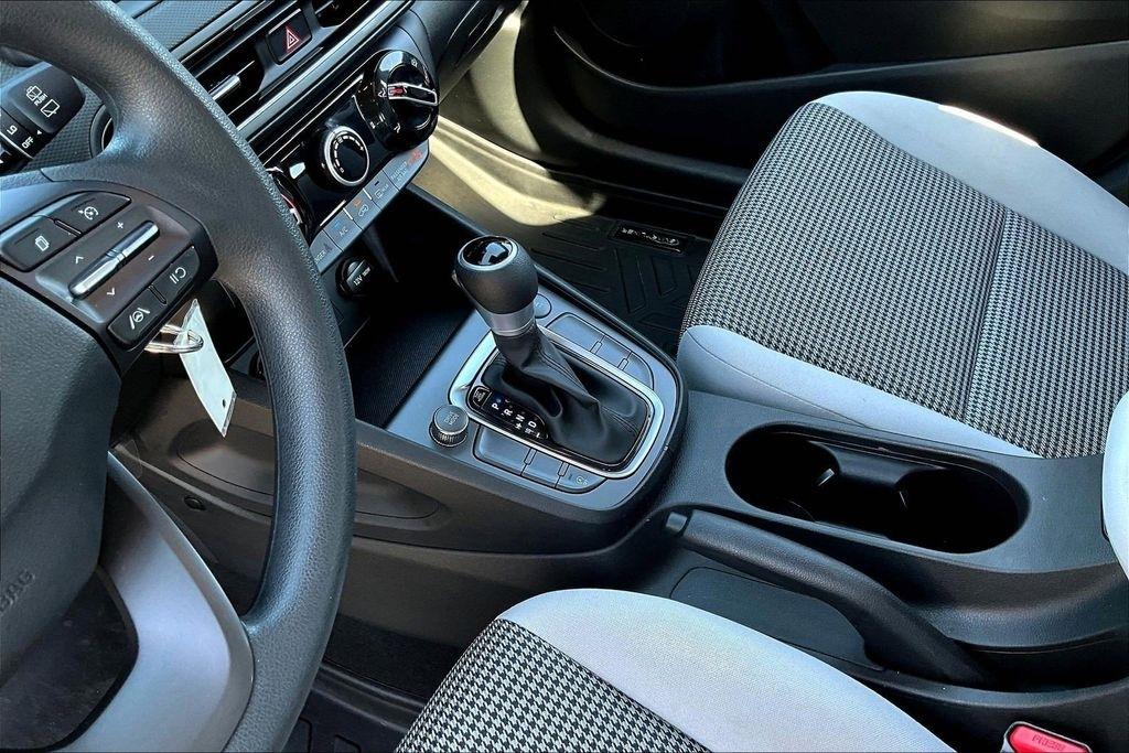 Hyundai Kona SE AWD 2023