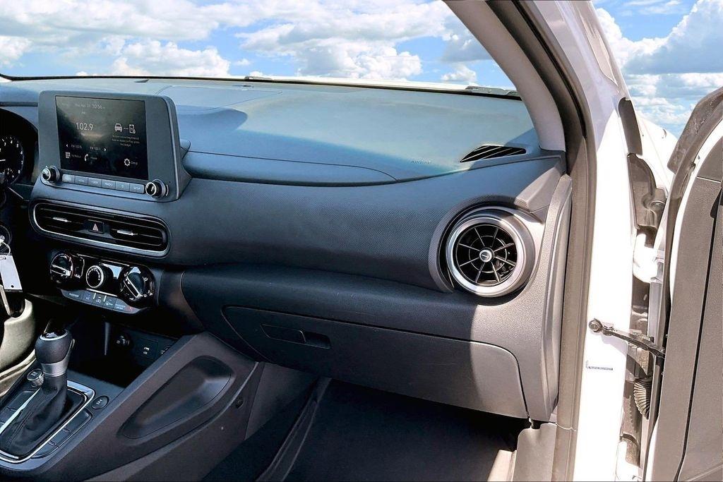 Hyundai Kona SE AWD 2023