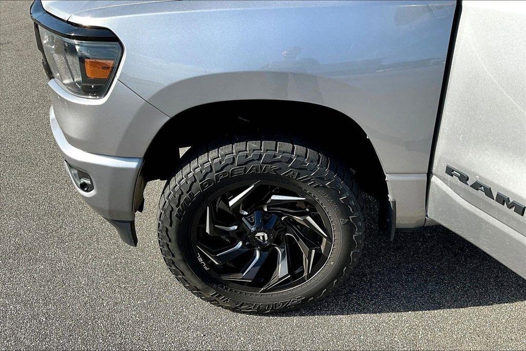 RAM 1500 Big Horn Crew Cab SWB 4WD 2021