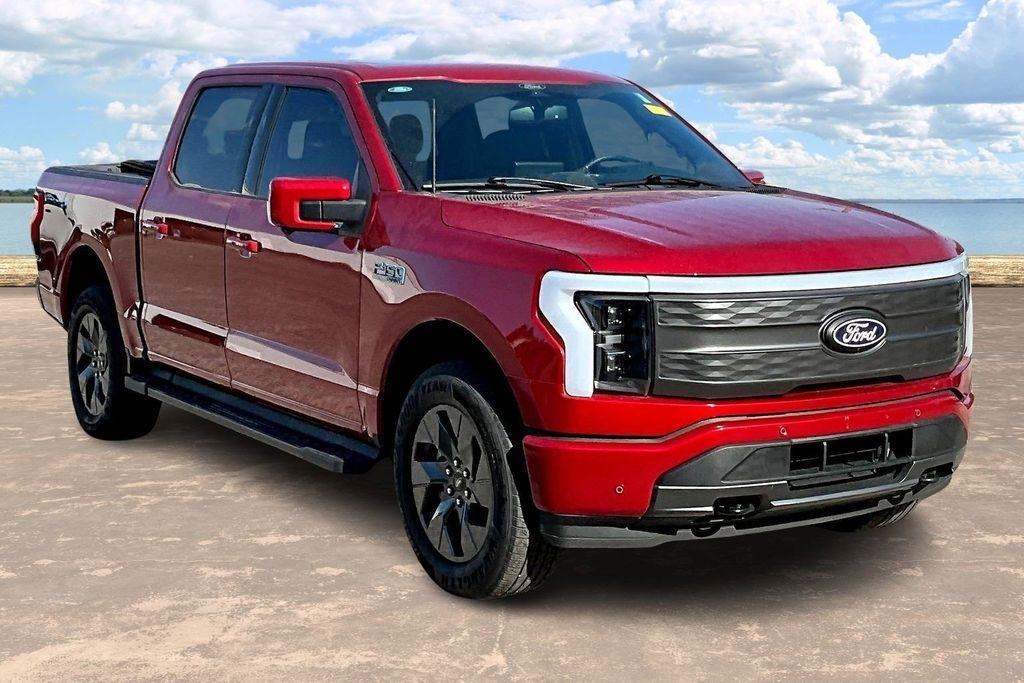 2024 Ford F-150 Lightning Lariat