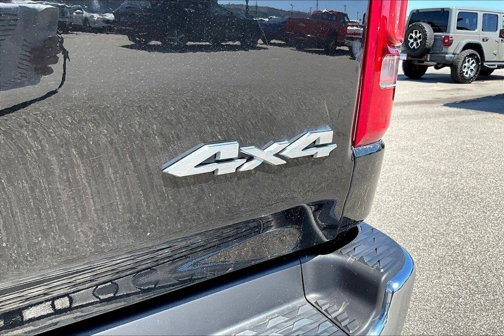 RAM 1500 Laramie Crew Cab SWB 4WD 2022