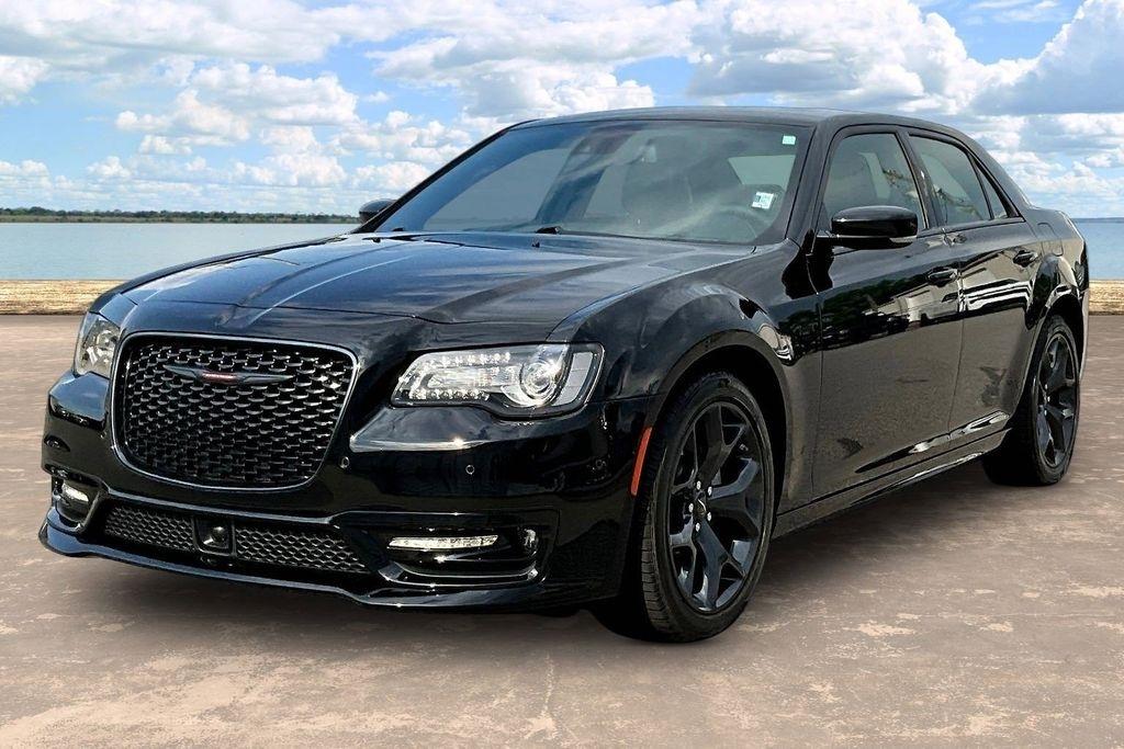 Chrysler 300 S V8 2023