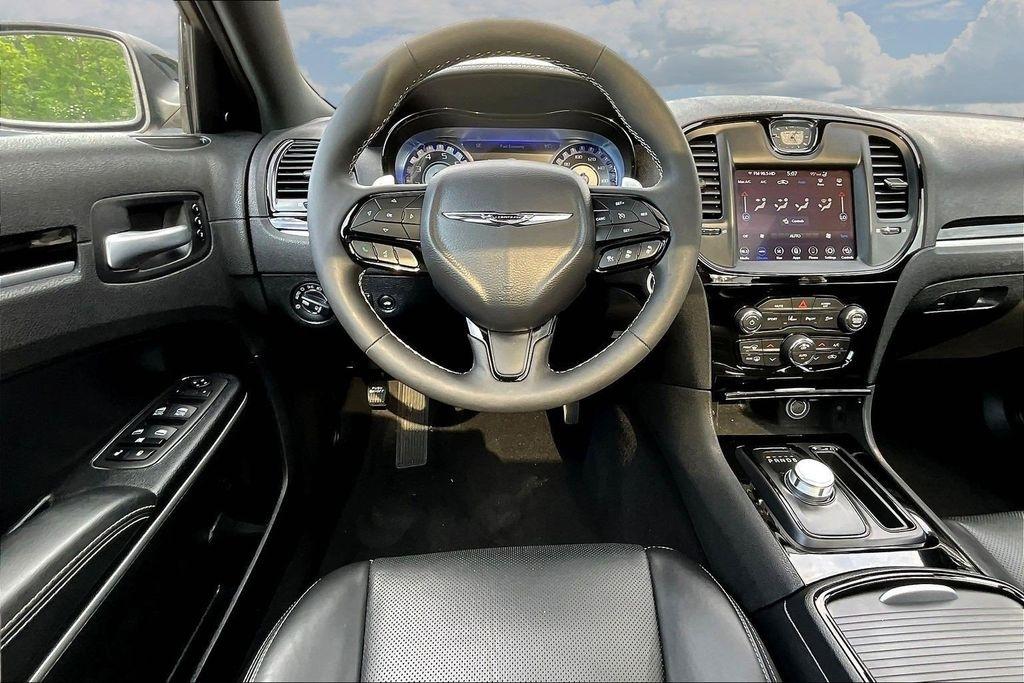 Chrysler 300 S V8 2023