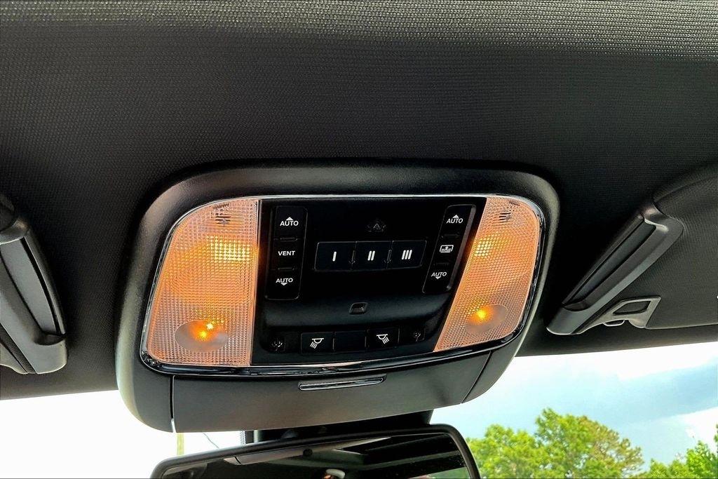 Chrysler 300 S V8 2023