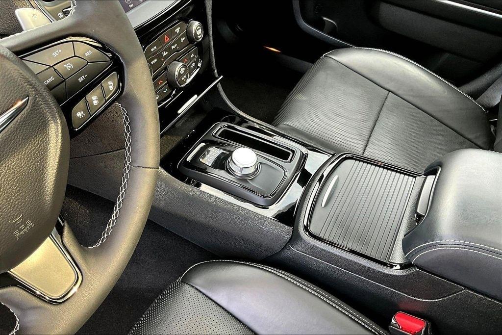 Chrysler 300 S V8 2023