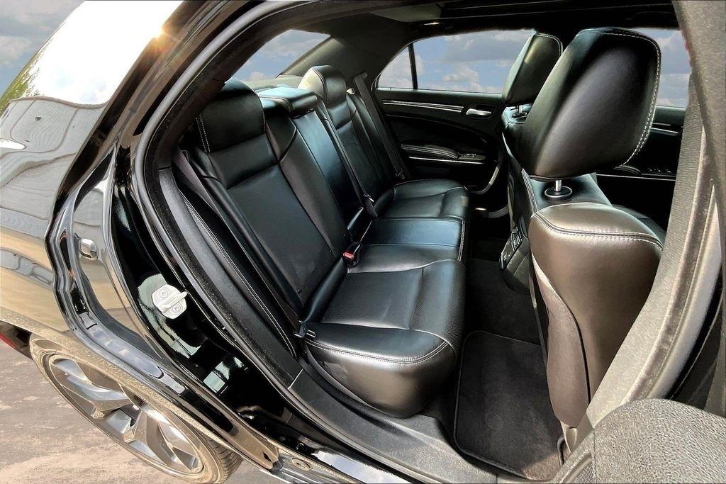 Chrysler 300 S V8 2023