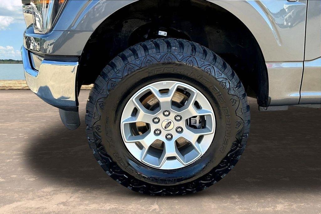 Ford F-150 Lariat SuperCrew 5.5-ft. Bed 4WD 2023