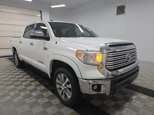 Toyota Tundra Limited 5.7L FFV CrewMax 4WD 2017
