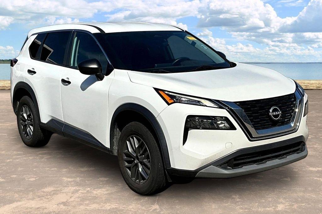 2022 Nissan Rogue S