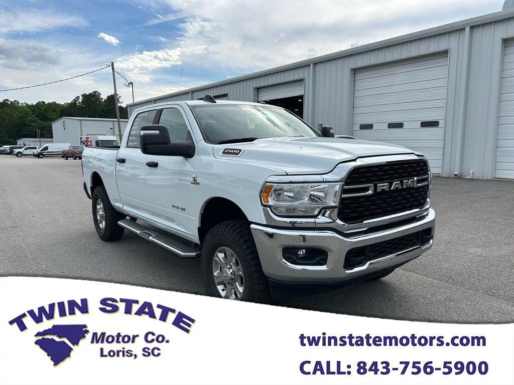 2024 RAM 2500 Tradesman Crew Cab SWB 4WD