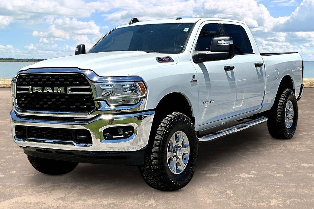 RAM 2500 Tradesman Crew Cab SWB 4WD 2024