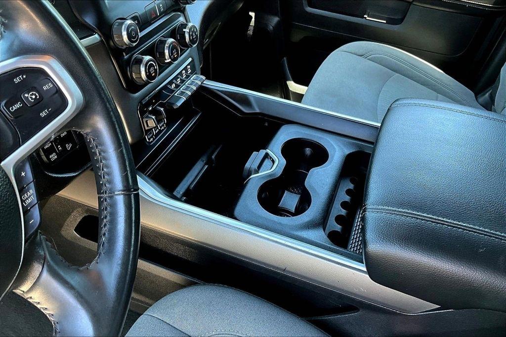 RAM 2500 Tradesman Crew Cab SWB 4WD 2024