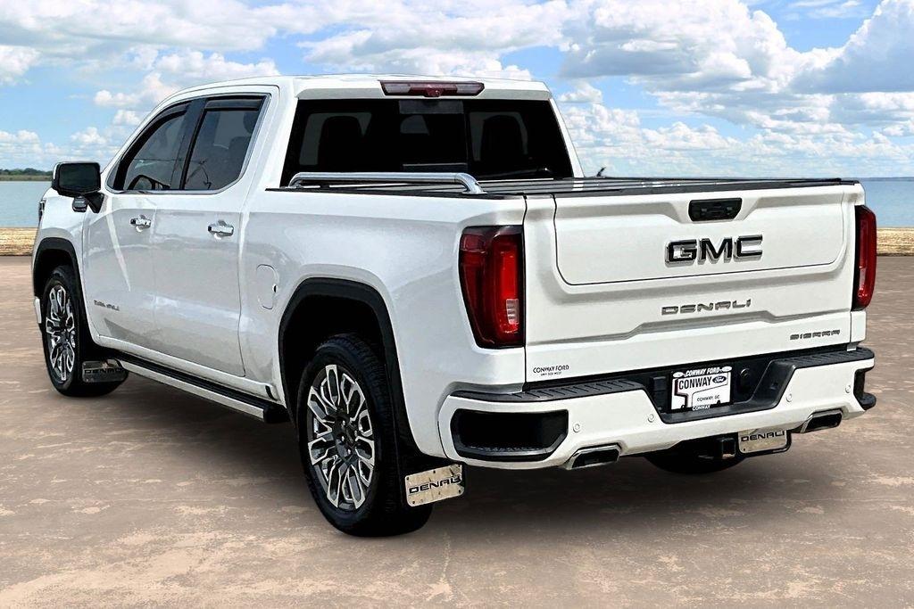 GMC Sierra 1500 Denali Ultimate Crew Cab 4WD 2023
