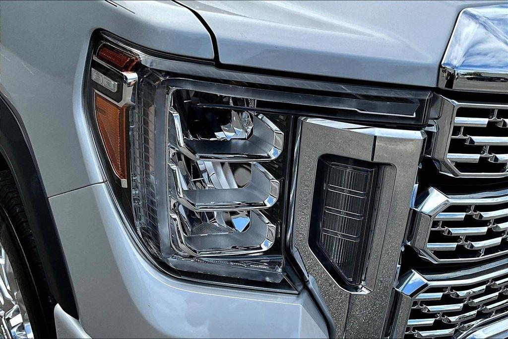 GMC Sierra 2500HD Denali Crew Cab 4WD 2020