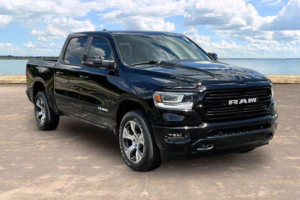 2023 RAM 1500 Laramie Crew Cab SWB 4WD