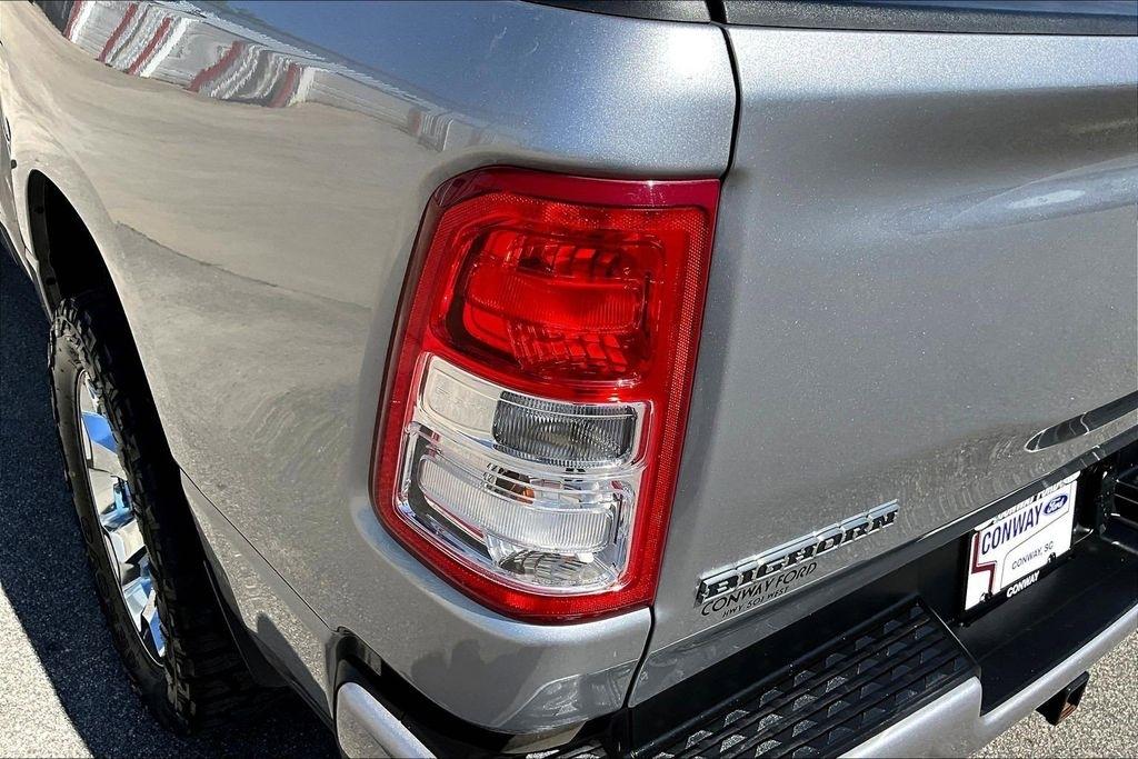 RAM 1500 Big Horn Crew Cab SWB 4WD 2022