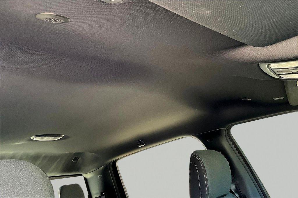 RAM 1500 Big Horn Crew Cab SWB 4WD 2022