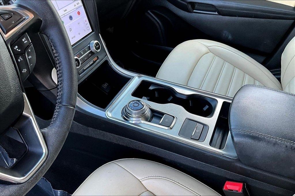 Ford Edge SEL AWD 2022