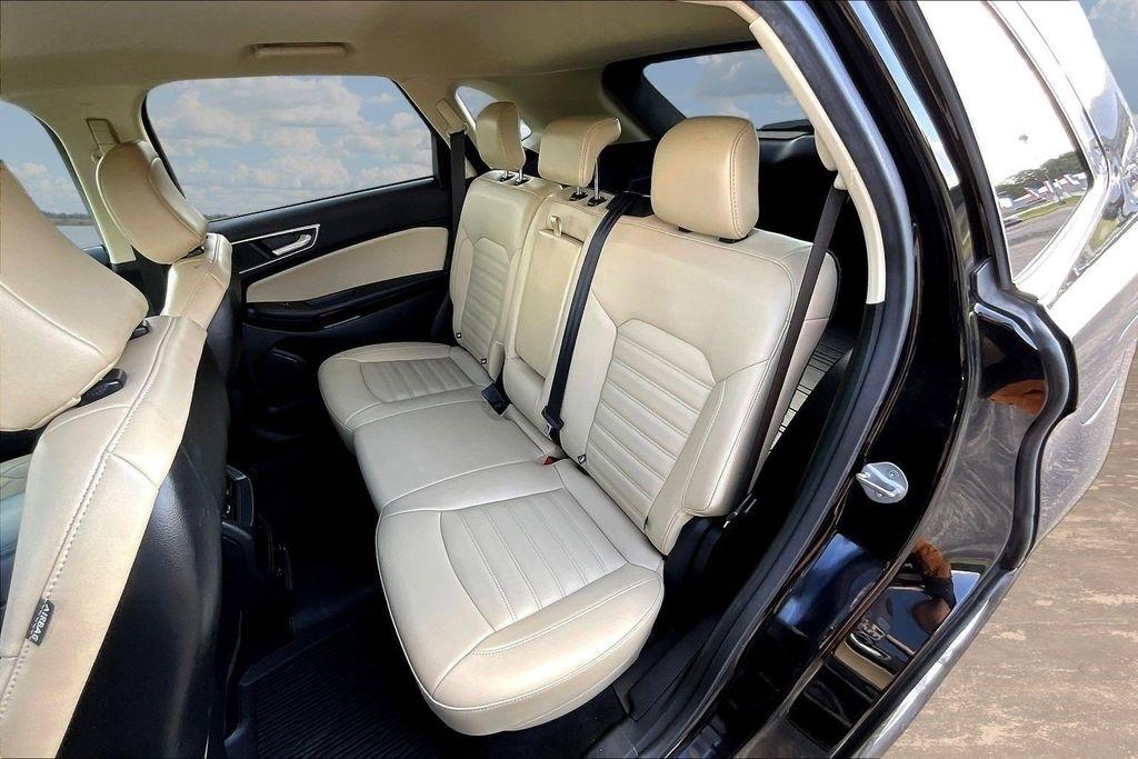 Ford Edge SEL AWD 2022