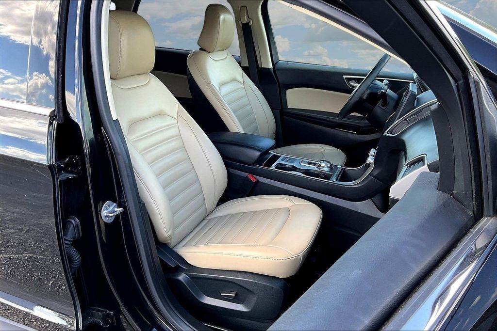Ford Edge SEL AWD 2022