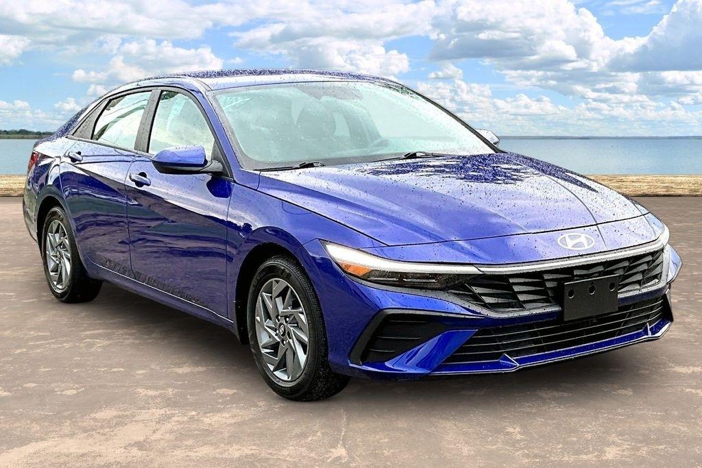 2024 Hyundai Elantra Blue Hybrid