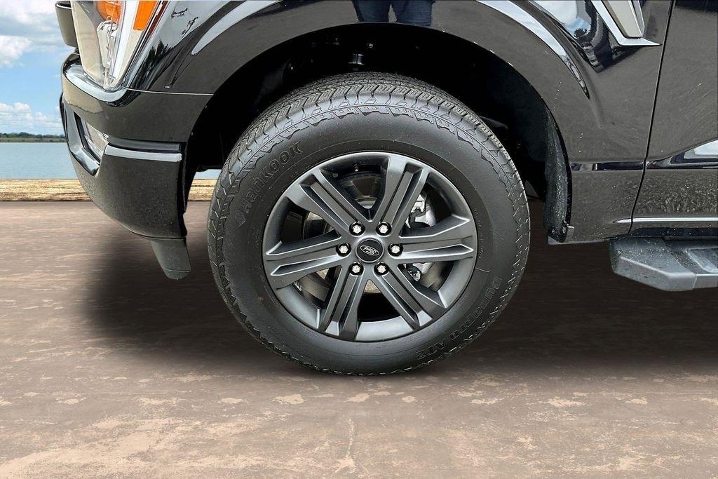 Ford F-150 Lariat SuperCrew 5.5-ft. Bed 4WD 2023