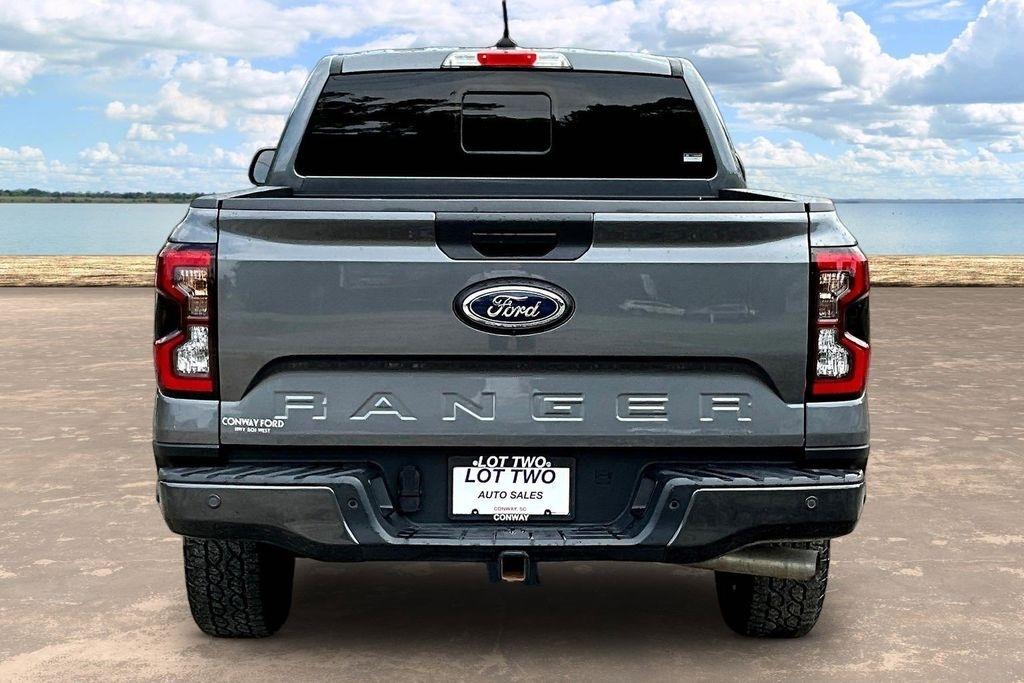 View vehicle photo 5