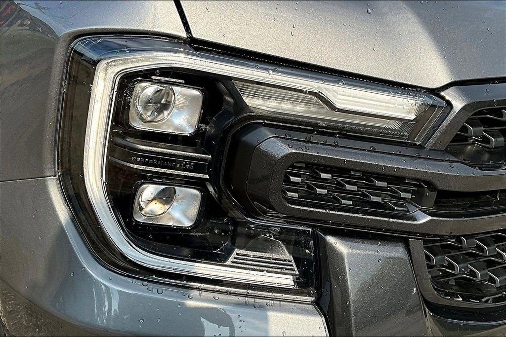 Ford Ranger Lariat SuperCrew 4WD 2024