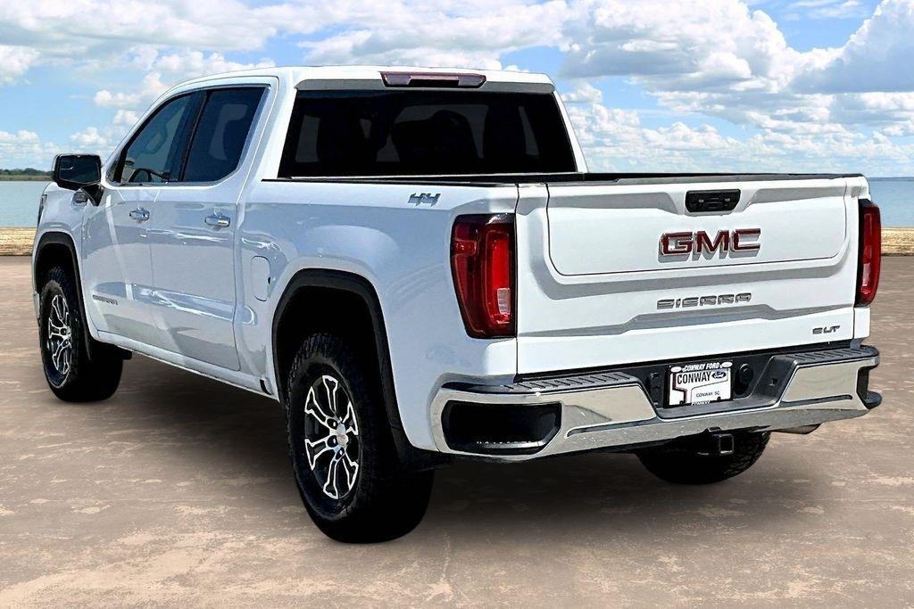 GMC Sierra 1500 SLT Crew Cab 4WD 2025