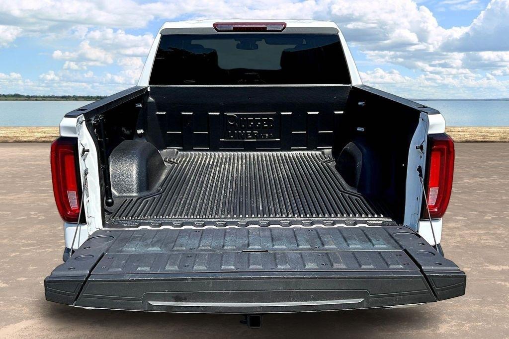 GMC Sierra 1500 SLT Crew Cab 4WD 2025