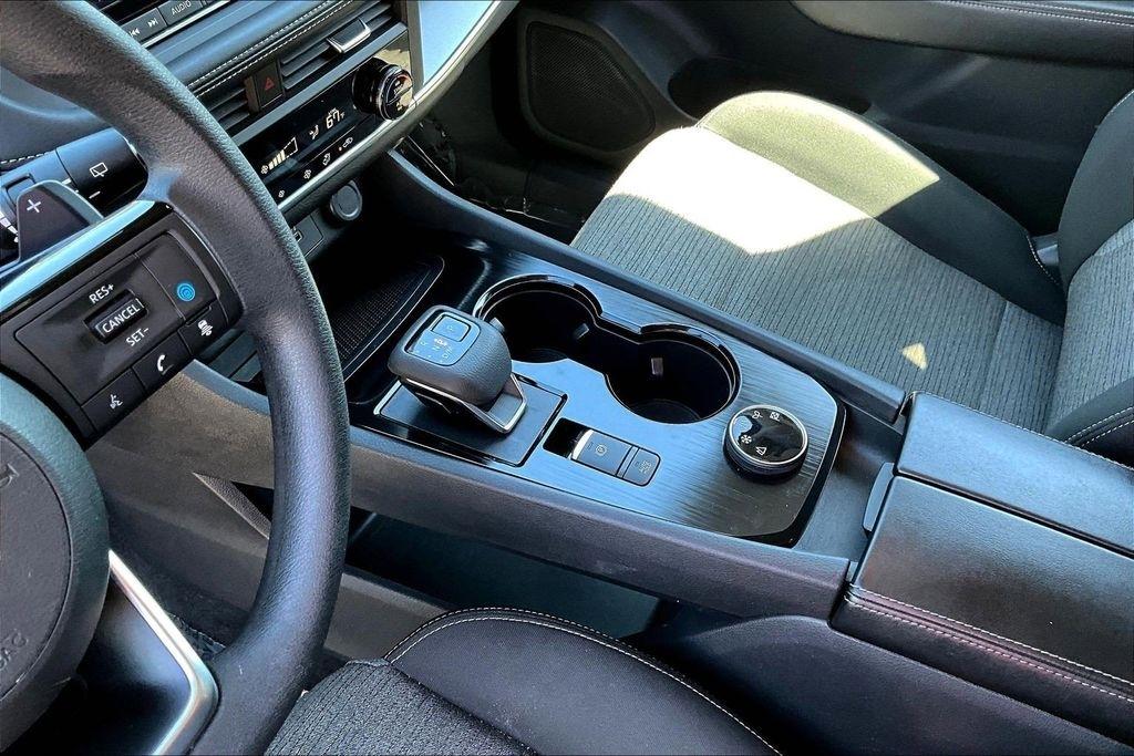 Nissan Rogue SV AWD 2023