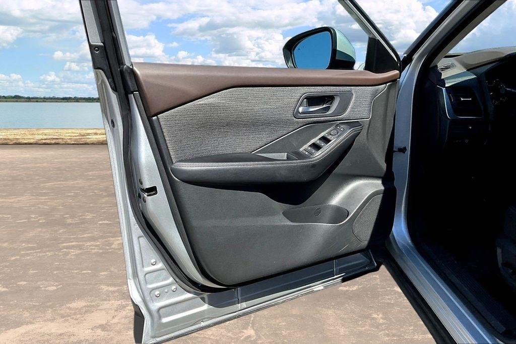 Nissan Rogue SV AWD 2023