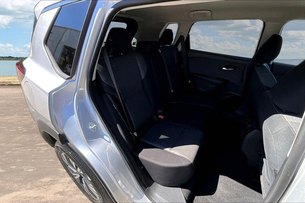 Nissan Rogue SV AWD 2023