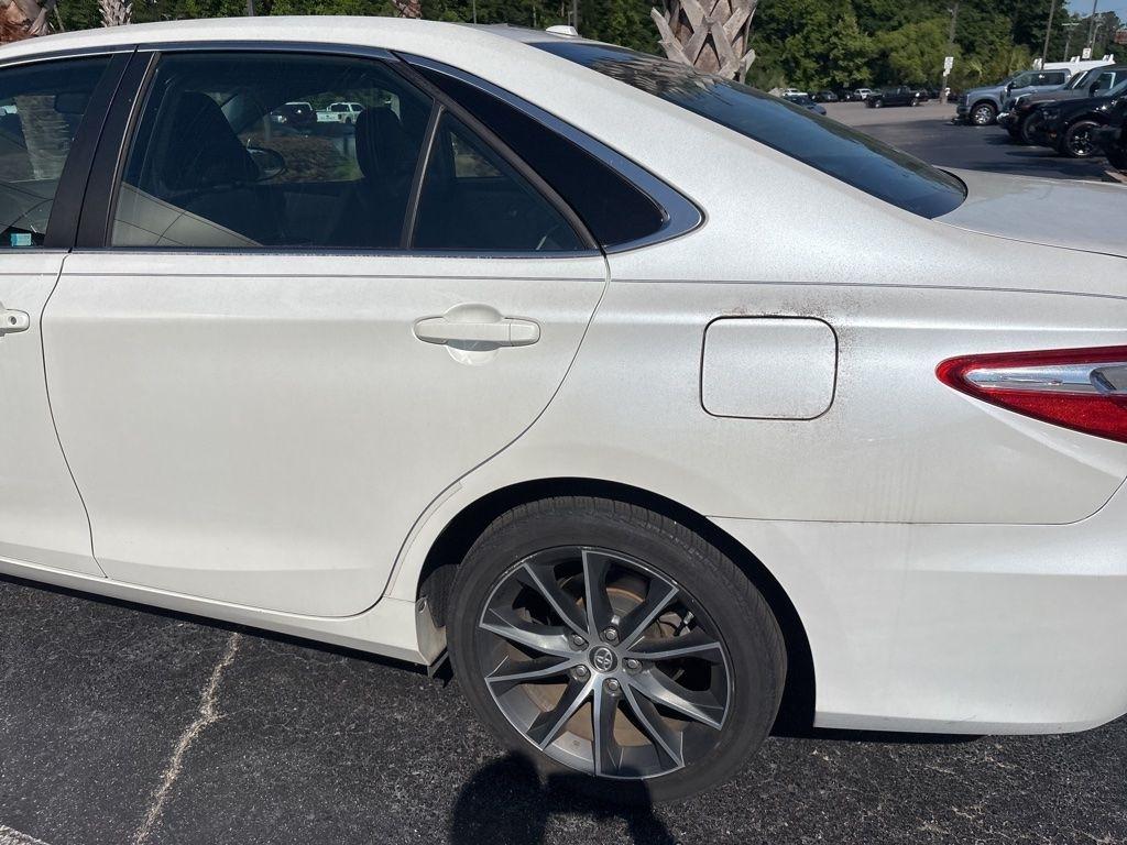 Toyota Camry SE 2017