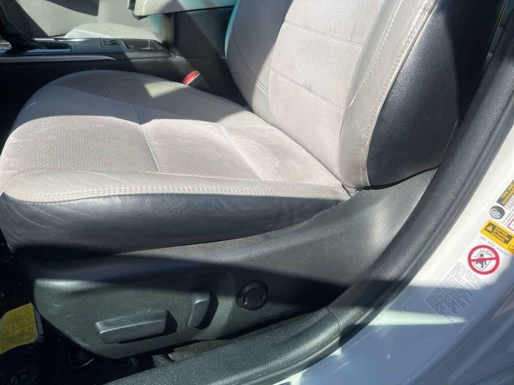 Toyota Camry SE 2017