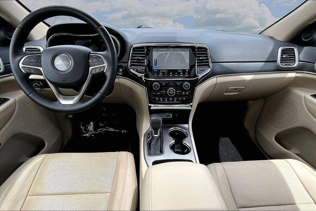 Jeep Grand Cherokee Limited 2WD 2021