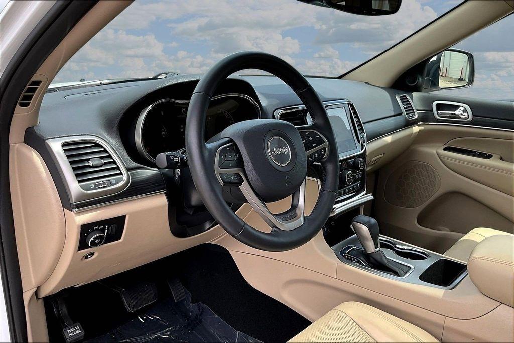 Jeep Grand Cherokee Limited 2WD 2021