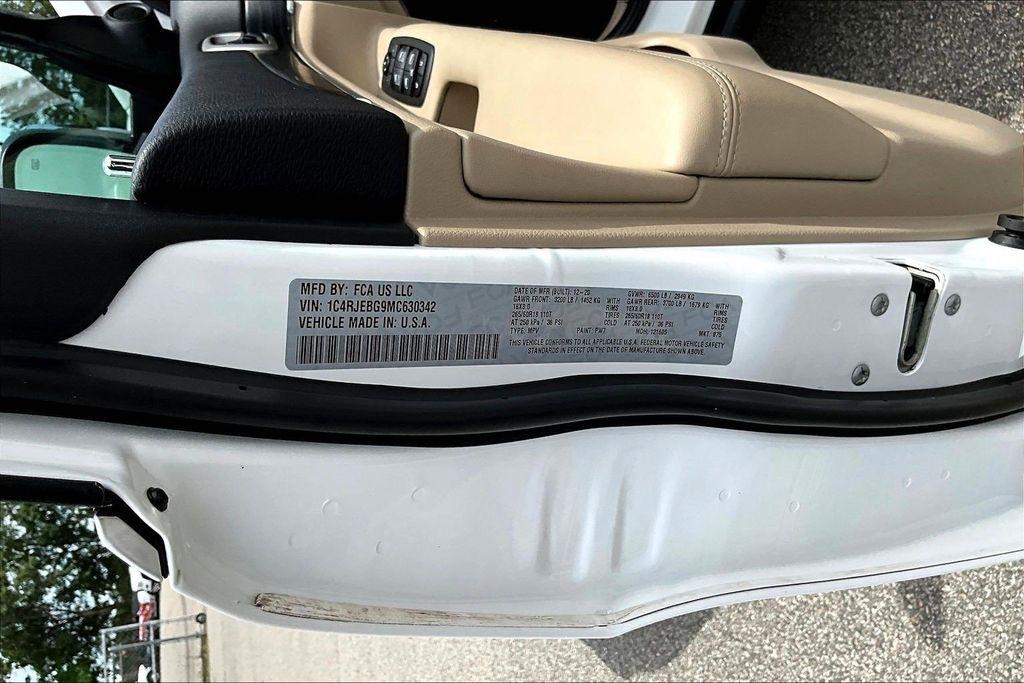 Jeep Grand Cherokee Limited 2WD 2021