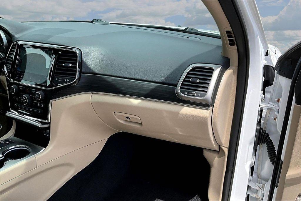 Jeep Grand Cherokee Limited 2WD 2021